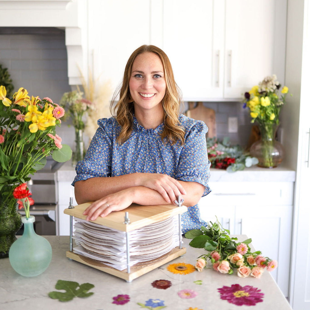 Pressed Flower Workshop with Lynn