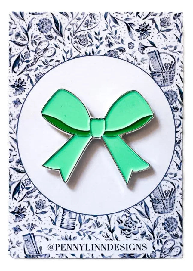 Green Bow Needleminder